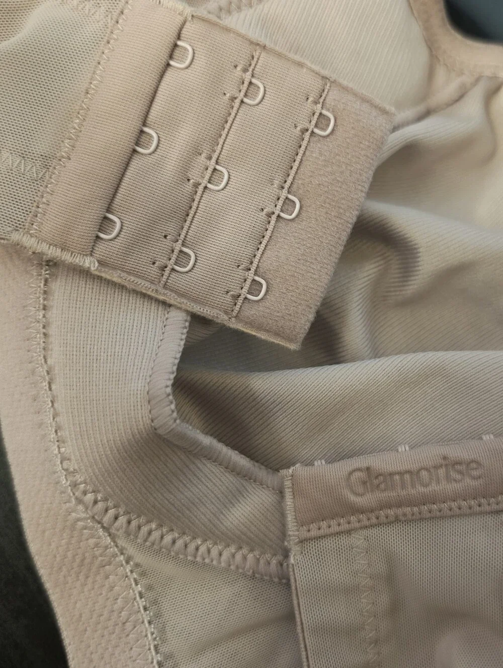 Glamorise MagicLift Seamless Support T-Shirt Bra- Taupe, 36C NWOT!